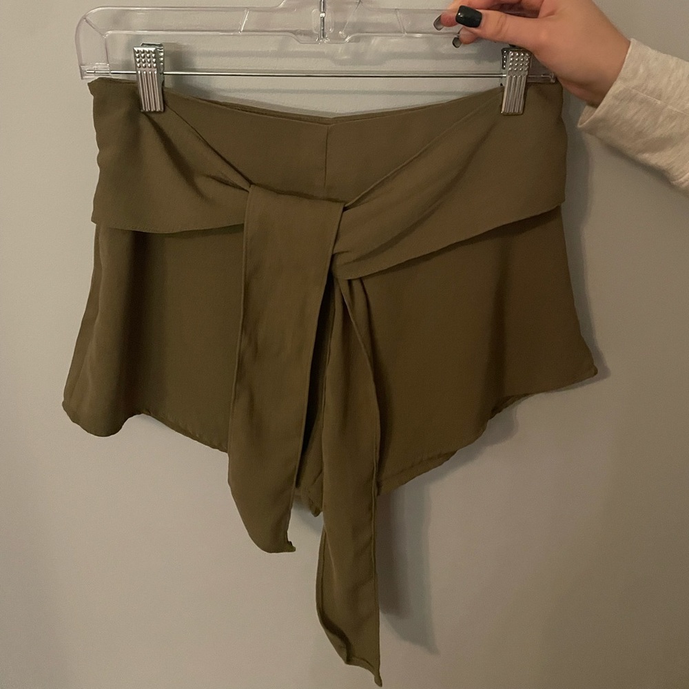 Shein green tie shorts. Size small. Amazing quality.